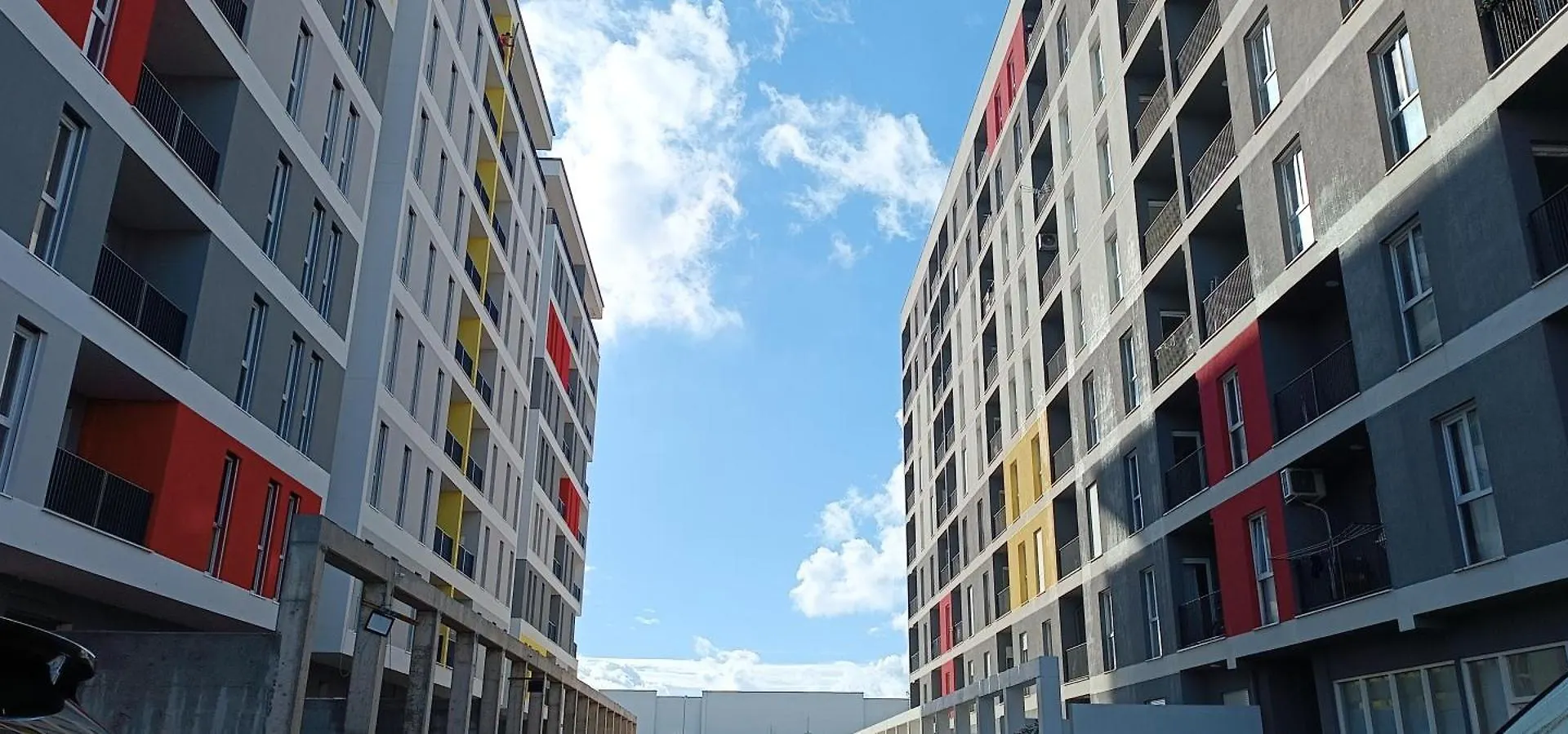 Univers City House Ljaknasi Appartement