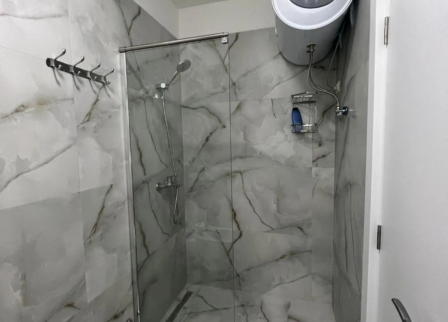 Appartement Univers City House Ljaknasi